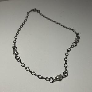 Silver chain link necklace with 3 pearls